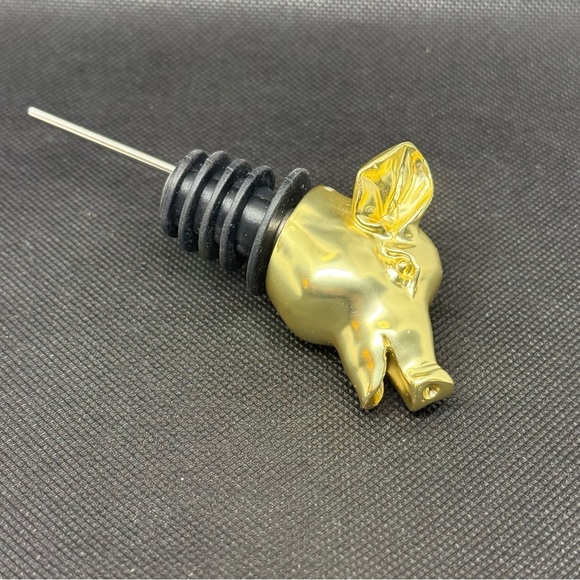 WhistlePig Other - WHISTLE PIG  LTD Edition Whiskey Piggyback Pour Snout Bottle Spout *NEW*